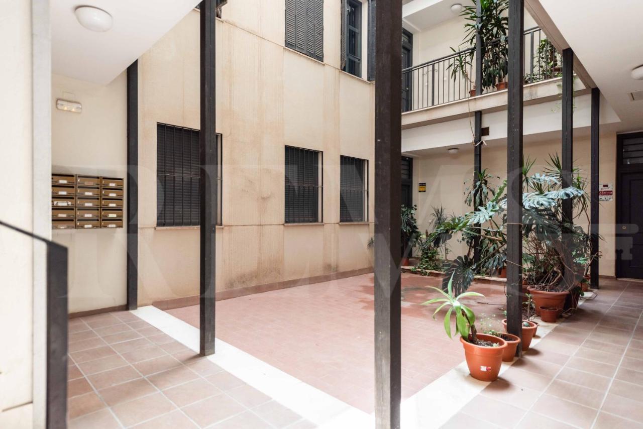 Inviting Apartment In The Heart Of Malaga By Rems Exteriér fotografie